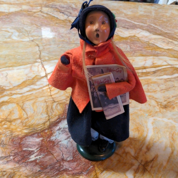 SALVATION ARMY Collectible Christmas Carolers